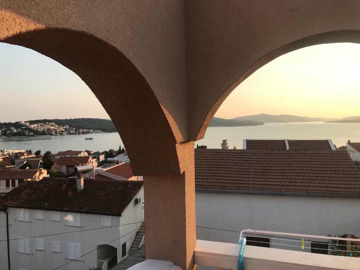 Villa Kartelo Trogir Exterior foto